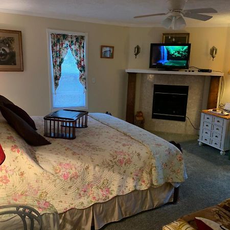 Emerald Necklace Inn Bed And Breakfast Lakewood Luaran gambar