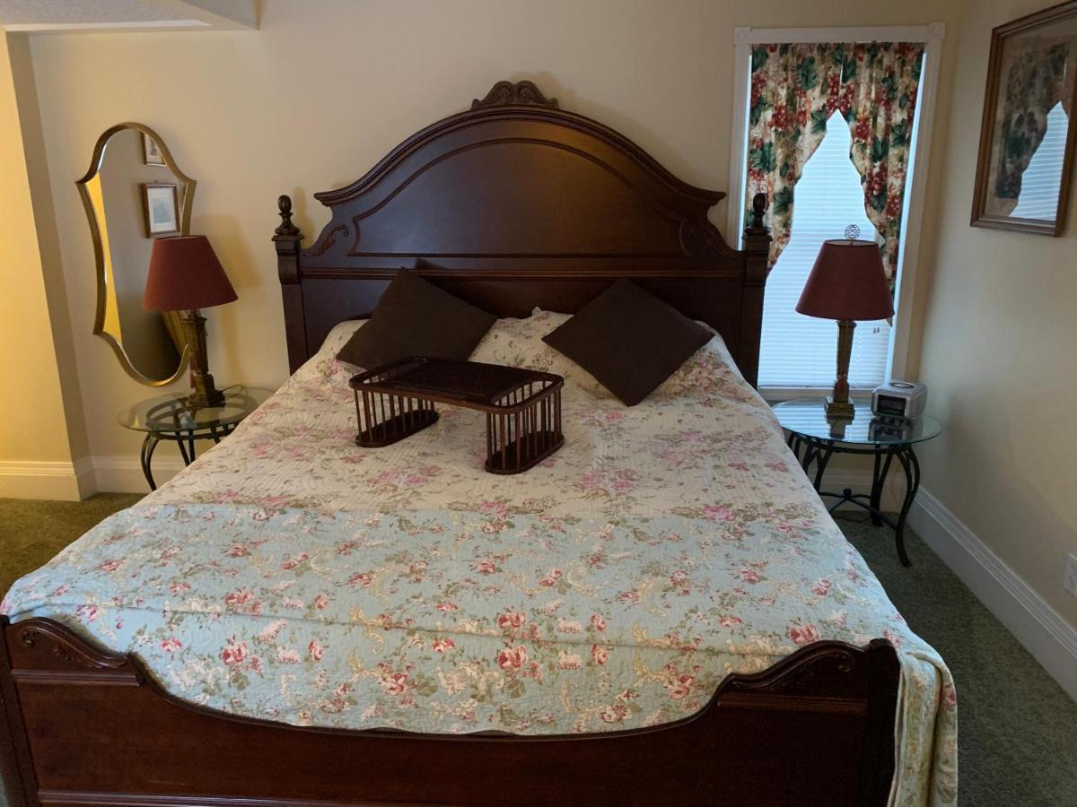 Emerald Necklace Inn Bed And Breakfast Lakewood Luaran gambar