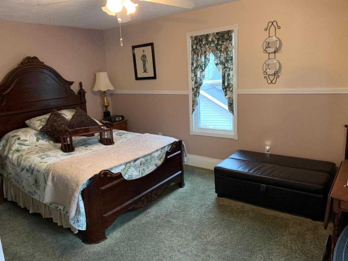 Emerald Necklace Inn Bed And Breakfast Lakewood Luaran gambar