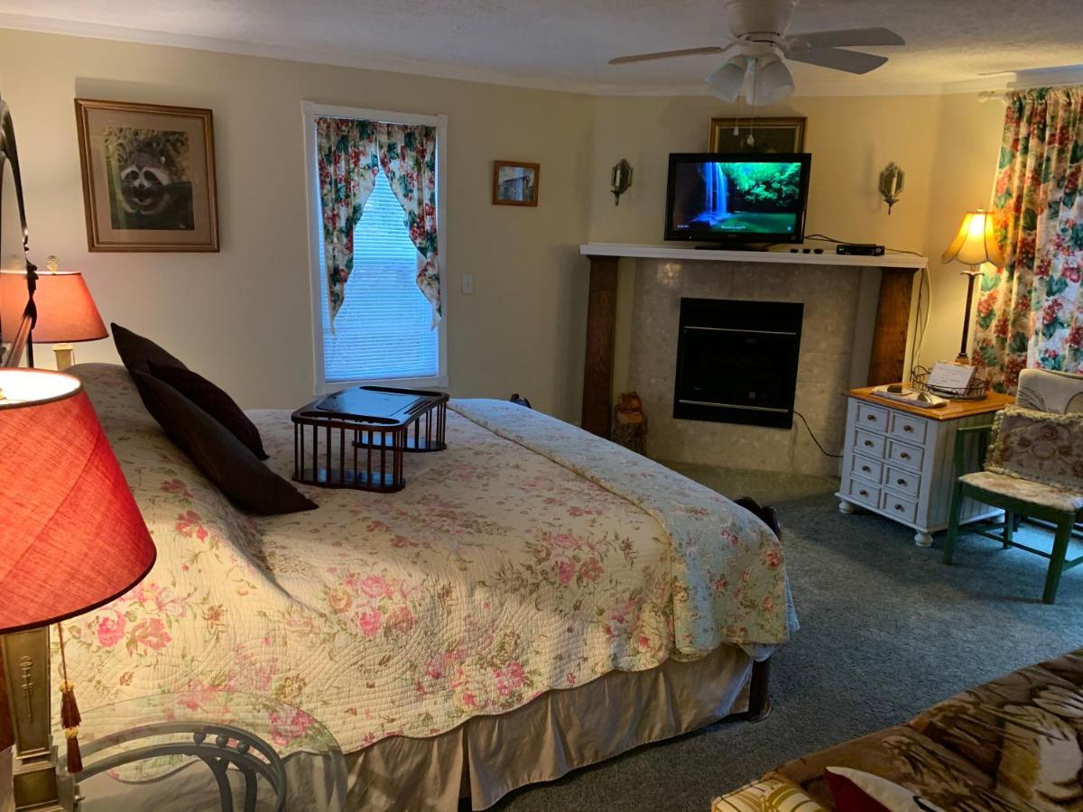 Emerald Necklace Inn Bed And Breakfast Lakewood Luaran gambar